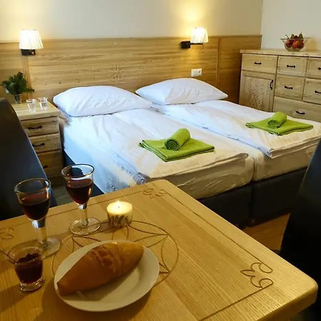 Osrodek Wypoczynkowy Tatrzanska Курортний комплекс 3*